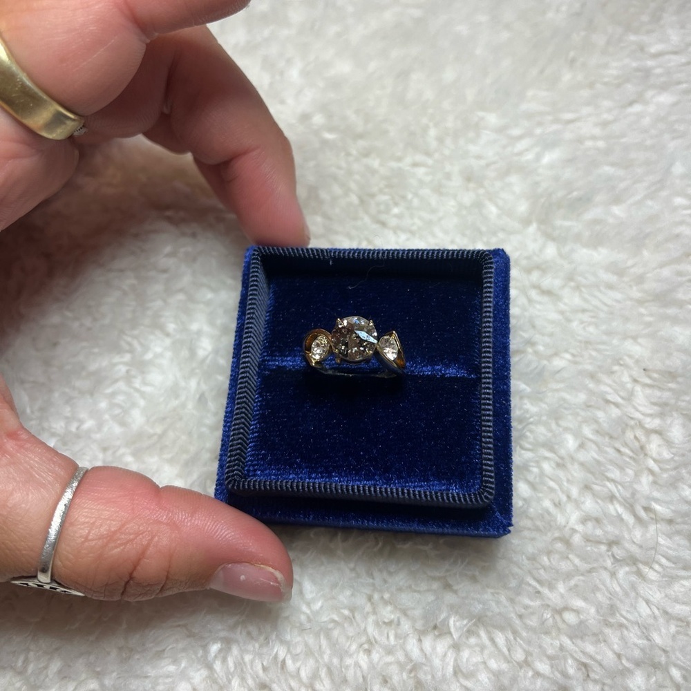 Lush Gold Ring with Clear Stones